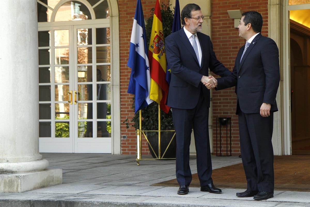 1/10/2014. Rajoy recibe al presidente de la República de Honduras. El presidente del Gobierno, Mariano Rajoy, recibe al presidente de la Rep...